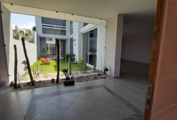 Casa en condominio en  Cumbres Del Cimatario, Querétaro, México