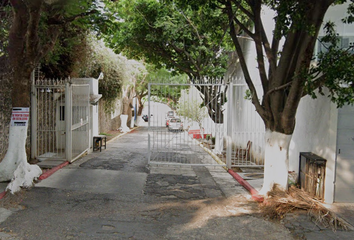 Casa en fraccionamiento en  Calzada De Los Reyes 5, Tetela Del Monte, Cuernavaca, Morelos, México