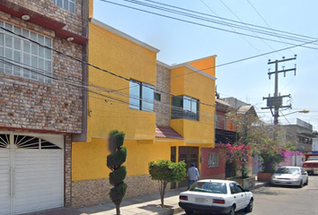 Casa en  Calle 33, Maravillas, Ciudad Nezahualcóyotl, Estado De México, México