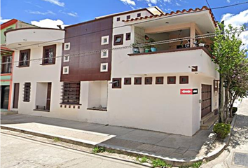 Casa en  Cerrada Opalo 50, Bosques Del Pedregal, San Cristóbal De Las Casas, Chiapas, México