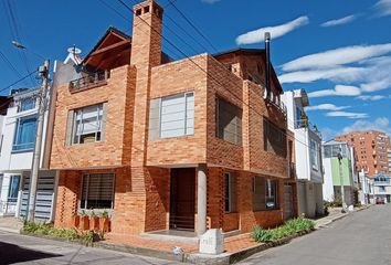 Casa en  Santa Inés, Tunja