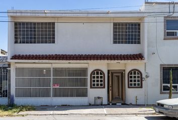 Casa en  Vía Lisbona No. 913, Fraccionamento Roma, Roma, Torreón, Coahuila De Zaragoza, México