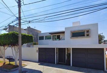 Casa en  Ciudad Satélite, Naucalpan De Juárez, Estado De México, México