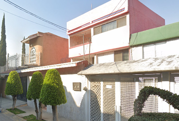 Casa en  Bosques De Aragon, Ciudad Nezahualcóyotl, Estado De México, México