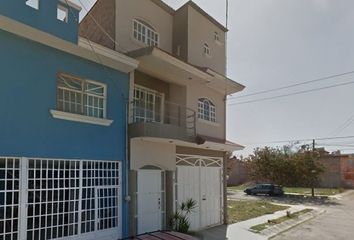 Casa en  Pinar De Las Palomas, Tonalá, Jalisco, México