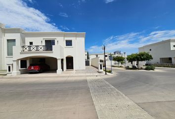 Casa en  Los Altos Residencial, Burgos Pitic Club, Hermosillo, Sonora, México