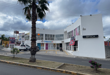 ATENCION INVERSIONISTAS  PLAZA COMERCIAL EN VENTA 2 PISOS, 6 LOCALES COMERCIALES EXCELENTE UBICACION