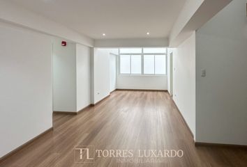 Departamento en  Avenida Pablo Carriquirry, San Isidro, Lima, 15036, Per