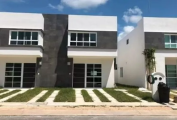 Casa en  Casa Fonseca Con Cenote Playa Del Carmen Mex, Fraccionamiento Playa Azul, Playa Tortugas, Playa Del Carmen, Quintana Roo, México