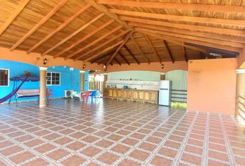 Casa en  Avenida Los Pinos, Villa Hermosa, Barrio Viejo, Zihuatanejo De Azueta, Guerrero, 40880, Mex