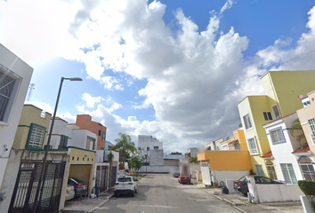 Casa en  Calle Cataluña, Cancún, Quintana Roo, México