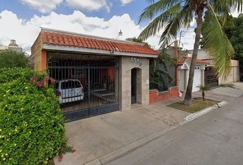 Casa en  Calle Revolución 1366, Las Palmas, Los Mochis, Sinaloa, México