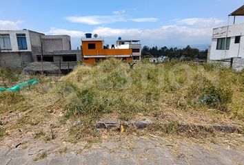 Terreno Comercial en  Calle F, Quito, Ecuador