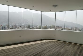 Departamento en  Mayorazgo, Lima