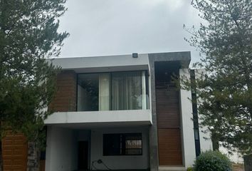 Casa en  La Campiña Del Bosque, Boulevard Country Club Gran Jardín, Guanajuato, México