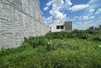 Lote de Terreno en  O'lindo Residencial, Irapuato, Guanajuato, México