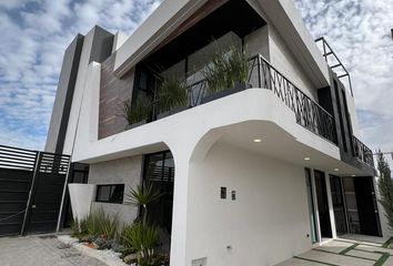 Casa en fraccionamiento en  Diagonal Del Ferrocarril, Cholula De Rivadavia, Puebla, México