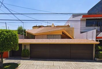 Casa en  Ciudad Satélite, Naucalpan De Juárez, Estado De México, México