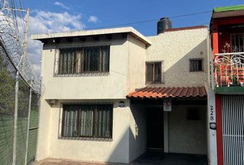 Casa en  Conjunto Europa, Irapuato, Guanajuato, México