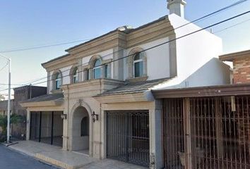 Casa en  El Roble, San Nicolás De Los Garza, Nuevo León, México