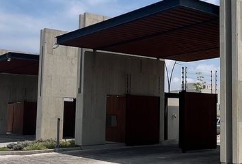 Lote de Terreno en  Parque Central Lomas Del Campanario Norte, Santiago De Querétaro, Querétaro, México