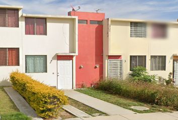 Casa en  Av. Bilbao 2468, Campestre Las Palomas, Jalisco, México