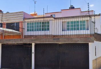 Casa en  Paseos De Taxqueña, Ciudad De México, Cdmx, México