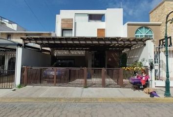 Casa en  De Los Juníperos, Arboledas De San Javier 3ra Sección, Arboledas De San Javier, Pachuca De Soto, Estado De Hidalgo, México