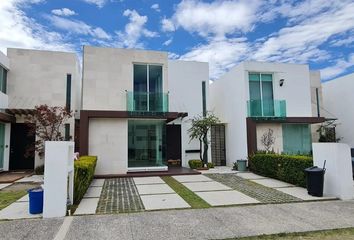 Casa en condominio en  Lomas De Angelópolis, Puebla, México