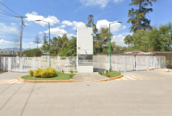 Casa en fraccionamiento en  Bosques De Acacia, Paseos Del Bosque, Estado De México, México