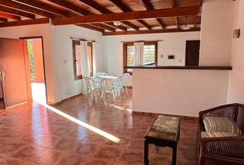 Casa en  La Falda, Córdoba, Argentina