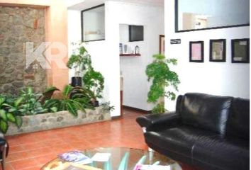 INMUEBLE CORPORATIVO CON USO DE SUELO COMERCIAL