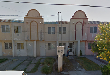 Casa en  Selenita 1737a, Fraccionamiento El Pedregal, Torreón, Coahuila De Zaragoza, México