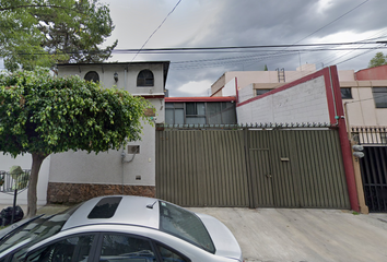 Casa en  Sabinos, Jardines De San Mateo, Naucalpan De Juárez, Estado De México, México