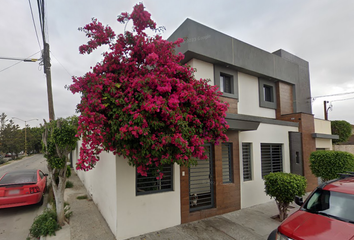 Casa en  Maestros Universitarios, Tijuana