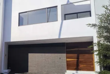 Casa en  Boulevard Valle Imperial, La Periquera, Nuevo México, Jalisco, México