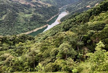 Lote de Terreno en  Samaná, Caldas, Colombia