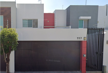 Casa en fraccionamiento en  Amatista 117, Residencial Esmeralda Nte., 28017 Colima, México