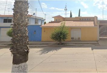 Casa en  Avenida Zaragoza, Mi Ranchito, Guadalupe Victoria, Durango, México