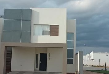 Casa en fraccionamiento en  Barcena Residencial, Calle Valle De Arareco, Cd Juárez, Chihuahua, México