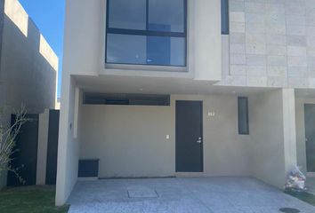 Casa en condominio en  Calle Enrique Limon Díaz 404, San Agustín, Jalisco, México