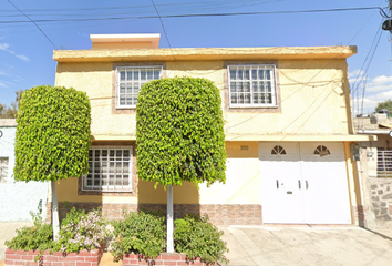 Casa en  Fresno, Viveros Xalostoc, 55340 Ecatepec De Morelos, Méx., México