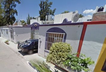 Casa en  Nogalia, Irapuato, Guanajuato, México