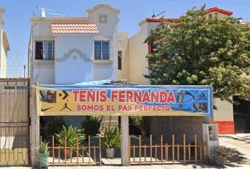 Casa en  Calle San Eduardo Ote., Urbi Villa Del Vergel, Santa Elena, Aguascalientes, México