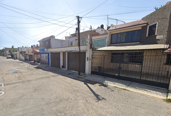 Casa en  Calle Lirios, Casa Blanca, San Jerónimo Chicahualco, Estado De México, México