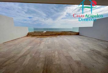 Departamento en  Ikaroa Residences & Beach Club, Boulevard Barra Vieja, Colonia Bonfil, Acapulco, Guerrero, México