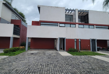 Casa en condominio en  El Sáuz, Tlaquepaque