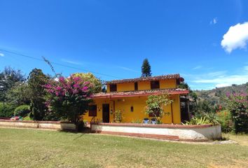 Villa-Quinta en  La Honda, Guarne, Antioquia, Colombia