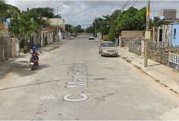 Casa en  Calle Mar Báltico, Cancún, Quintana Roo, México