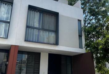 Casa en  Prolongación Río Blanco 1360, Bosques Del Centinela, Zapopan, Jalisco, México